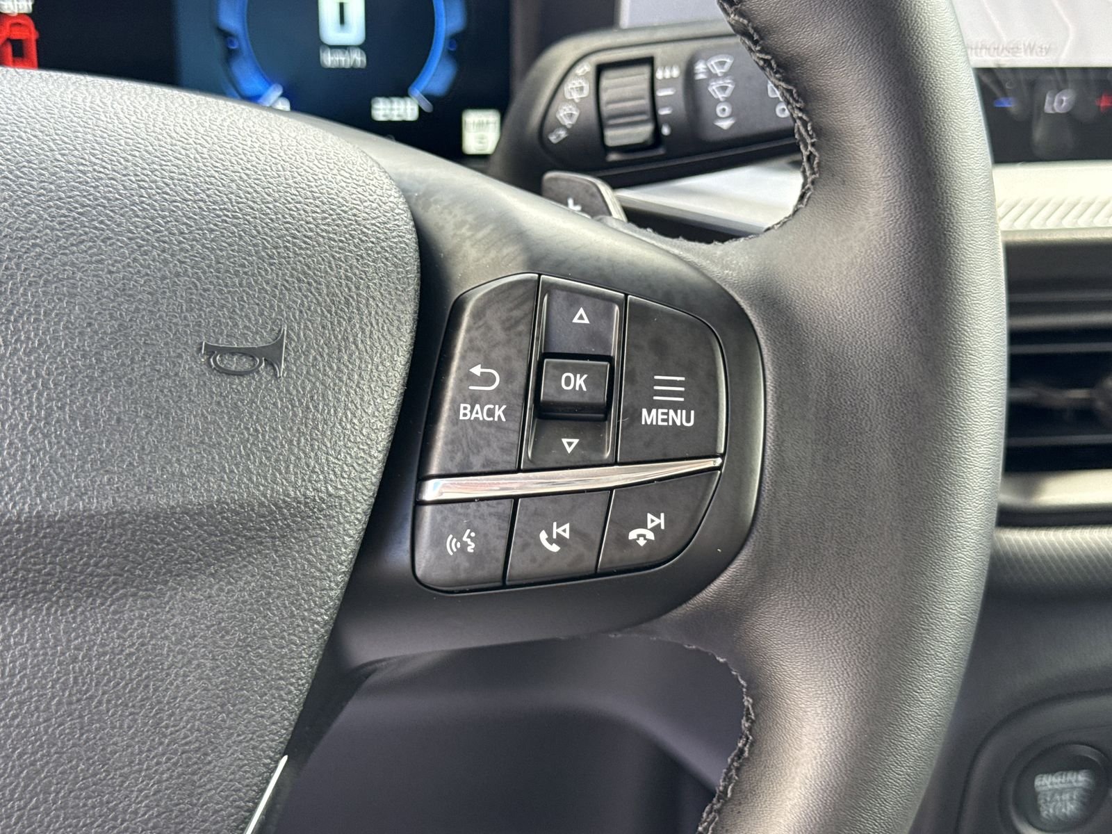 New 2026 Carbonized Gray Metallic Ford Badlands image 26