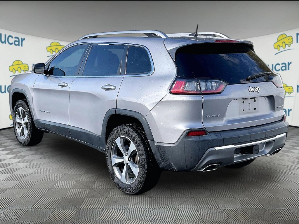 Used 2019 Billet Silver Metallic Clearcoat Jeep Limited image 4