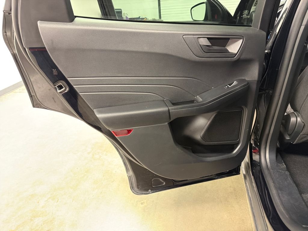 Used 2025 Black Ford Active image 25