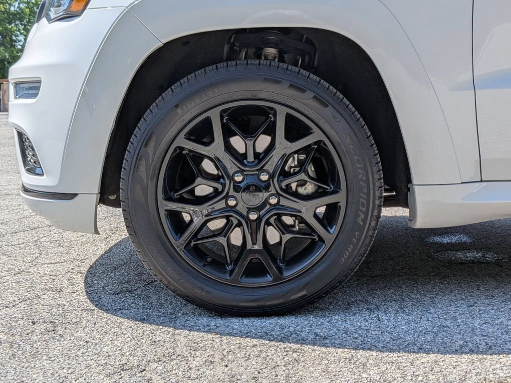 Used 2021 White Jeep Limited X image 30