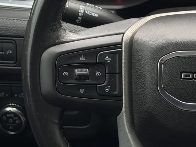 2022 GMC Yukon XL Denali - Photo 17
