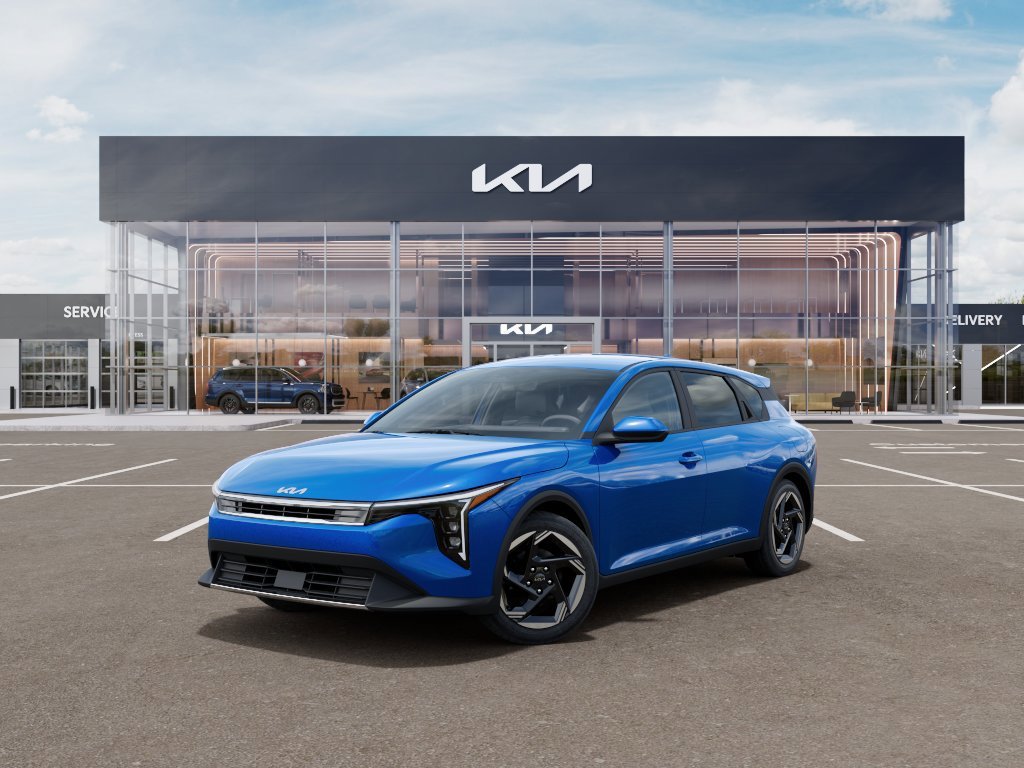 2026 Kia K4 EX AT Hatchback's photo