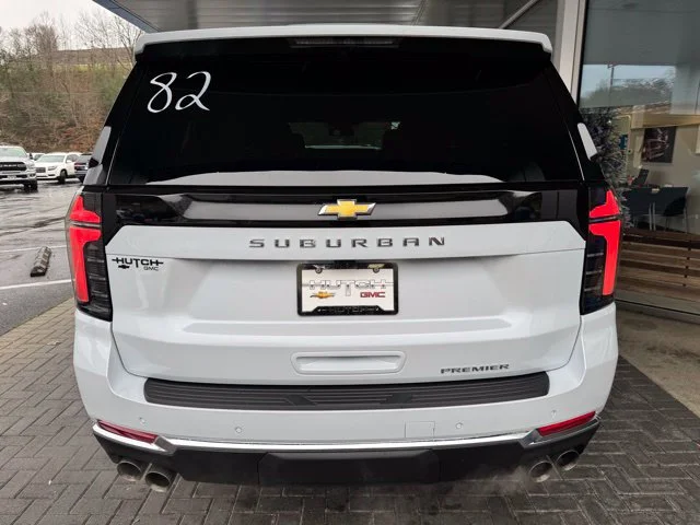 2026 Chevrolet Suburban Premier - Photo 6