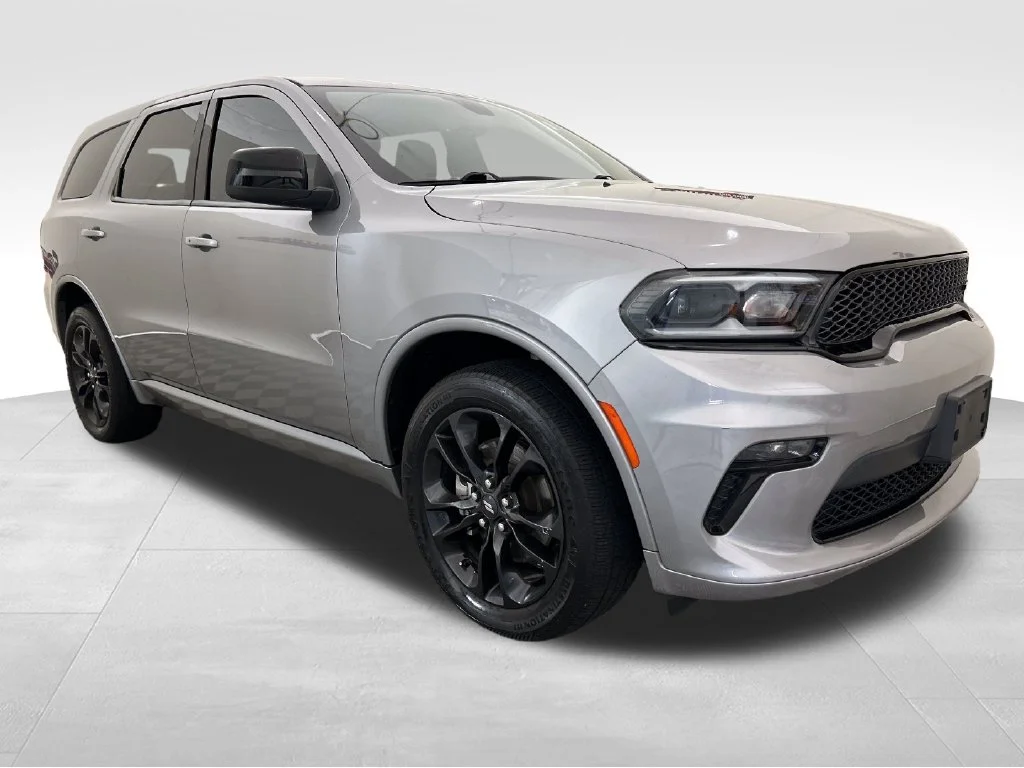 Used 2021 Silver Dodge SXT Plus image 8