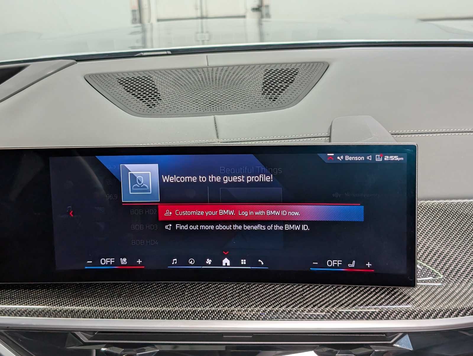 Used 2025 Skyscraper Grey Metallic BMW M60i image 19