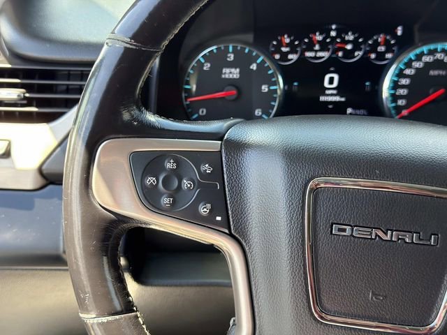 Used 2018 WHITE FROST TRICOAT GMC Denali image 29