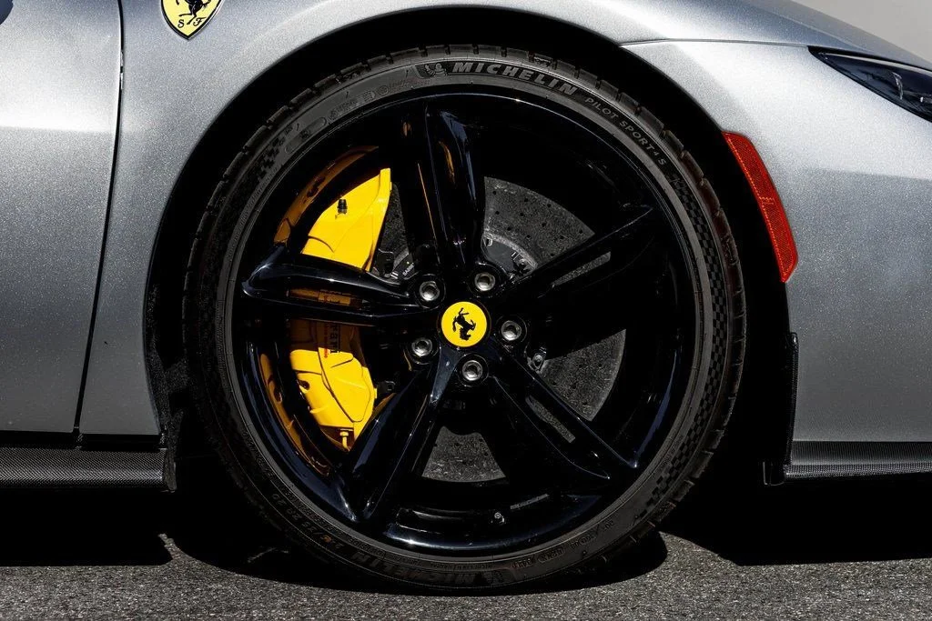 Used 2024 Sanusilver Ferrari  image 18