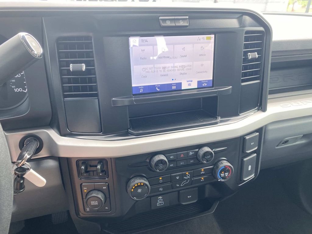 2026 Ford F-250 Super Duty XL - Photo 15