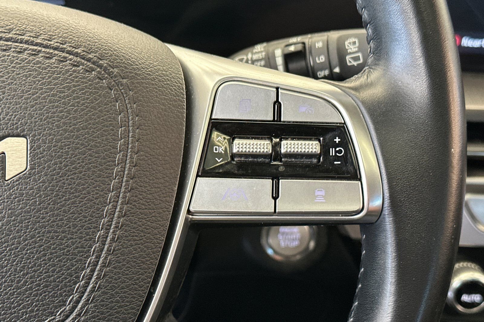 Used 2024 Gray Kia S image 26