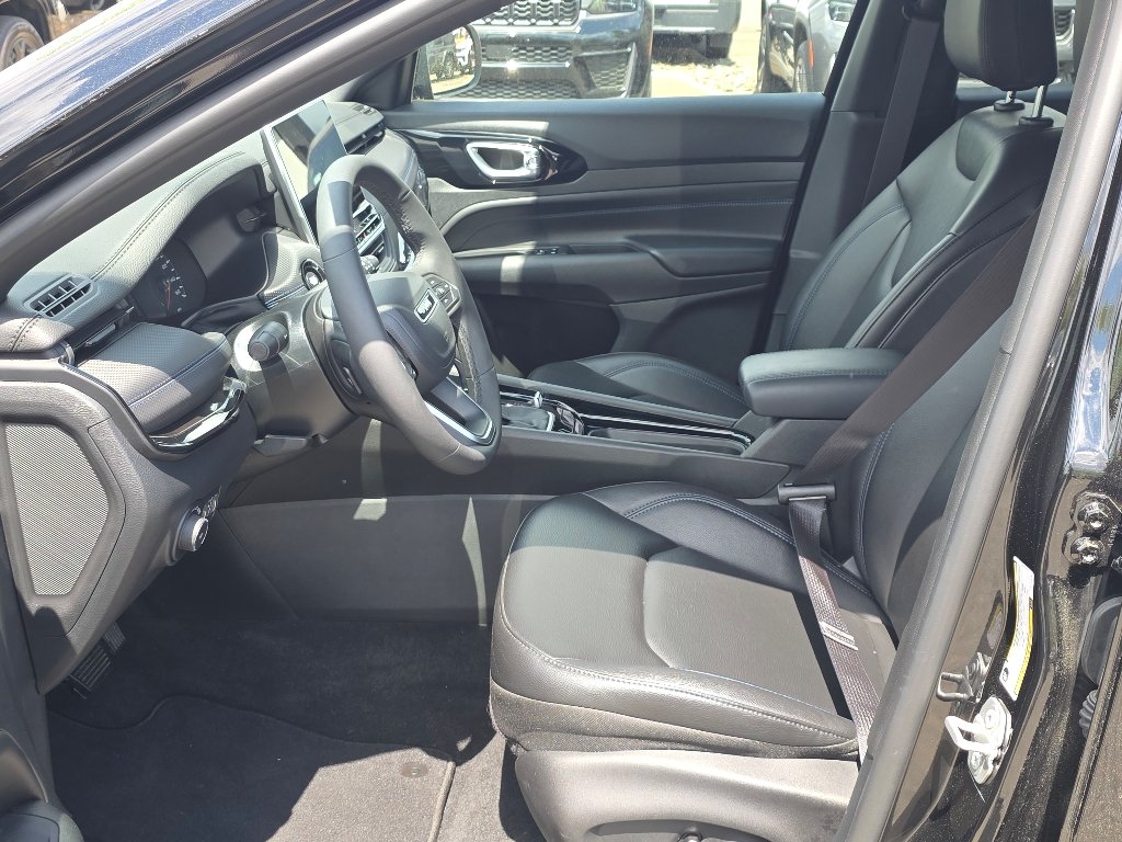 2026 Jeep Compass Limited - Photo 28