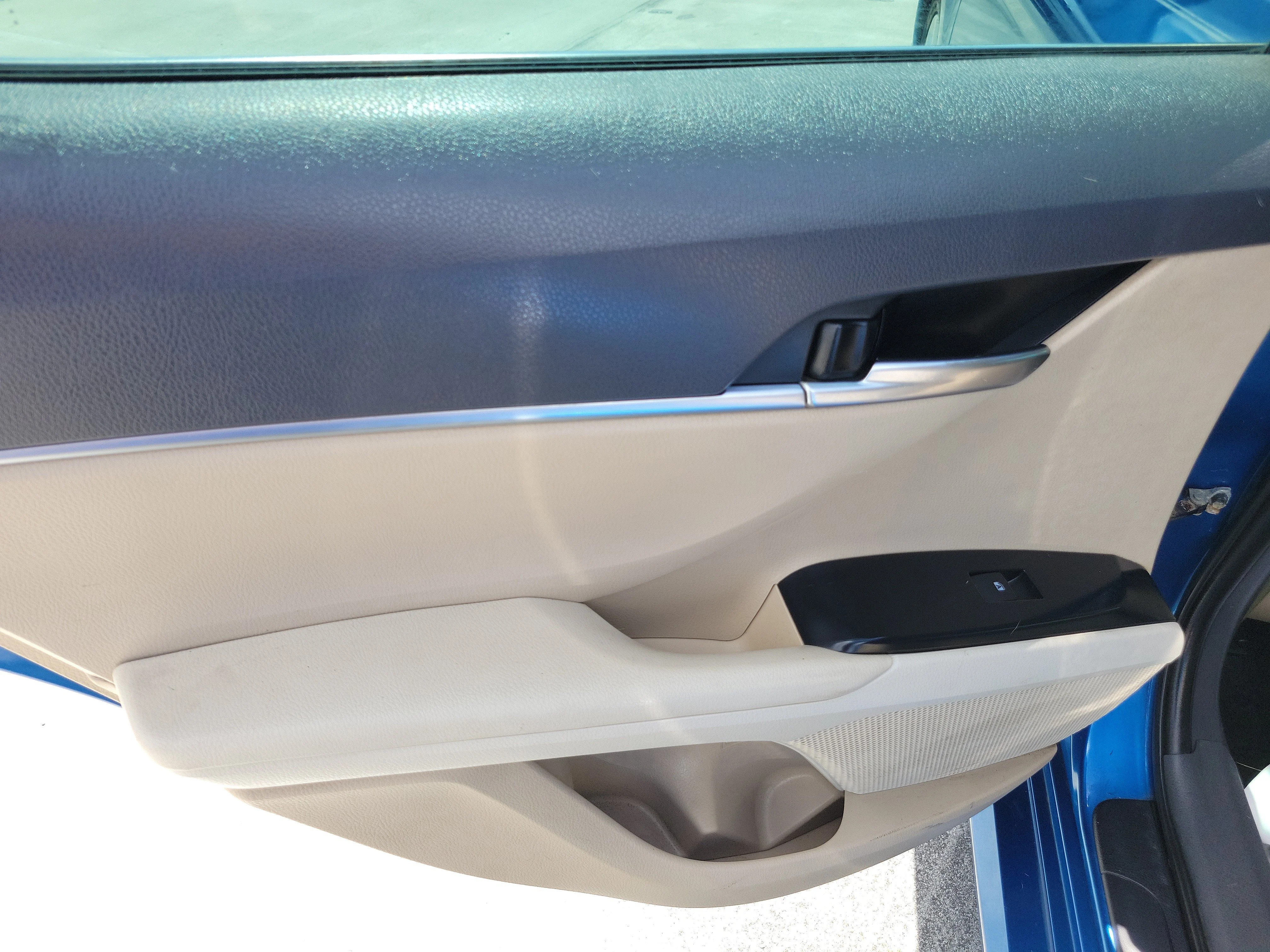 Used 2019 Blue Streak Metallic Toyota LE image 10