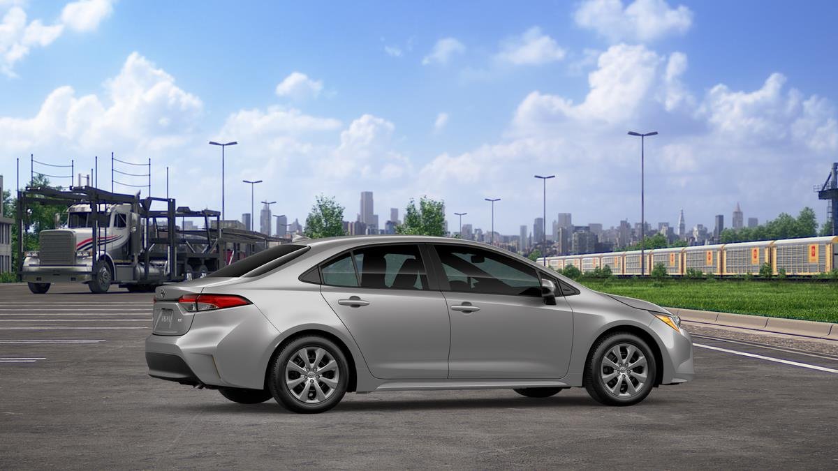 2026 Toyota Corolla LE - Photo 11