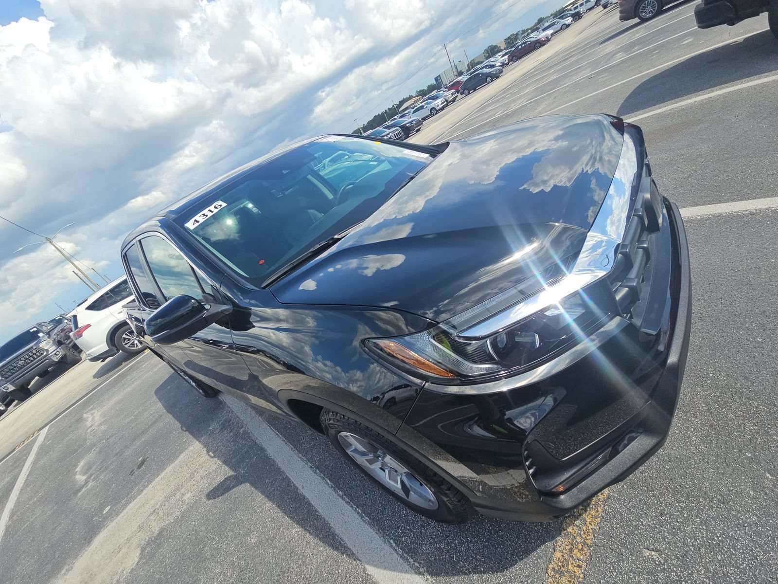 Certified Used 2025 Crystal Black Pearl Honda RTL image 3