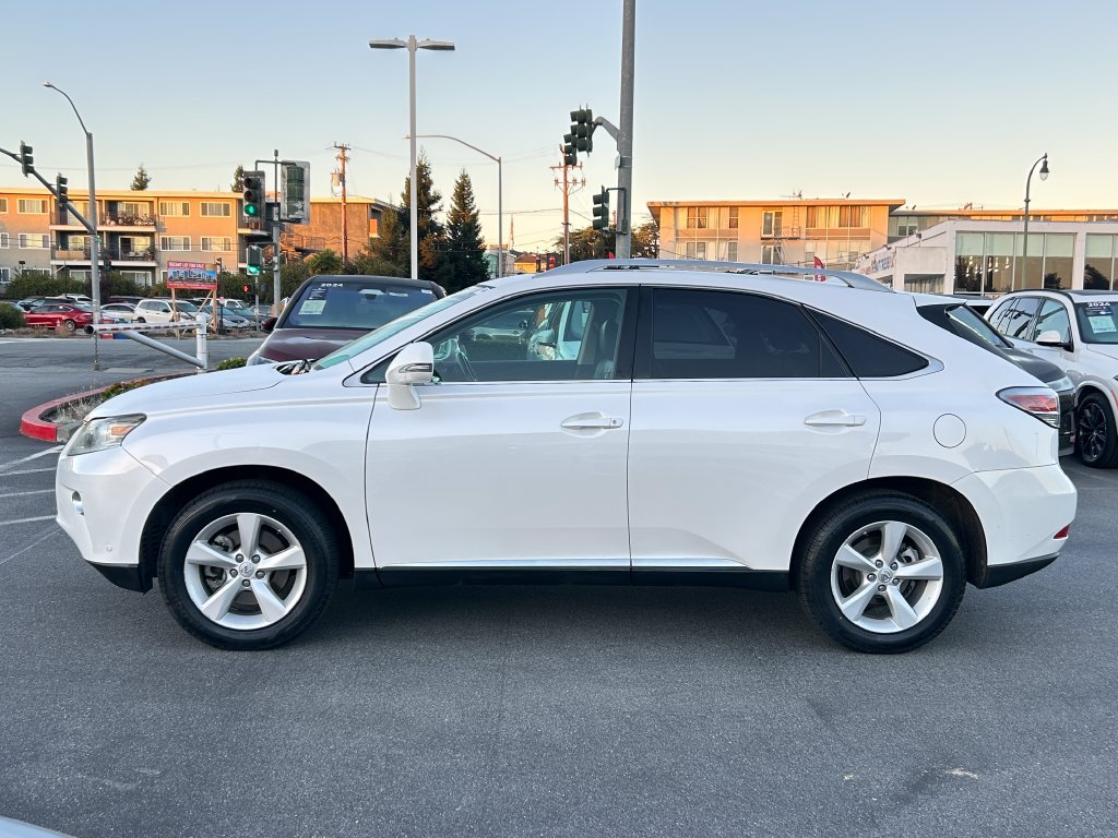 Used 2015 Starfire Pearl Lexus 350 image 2