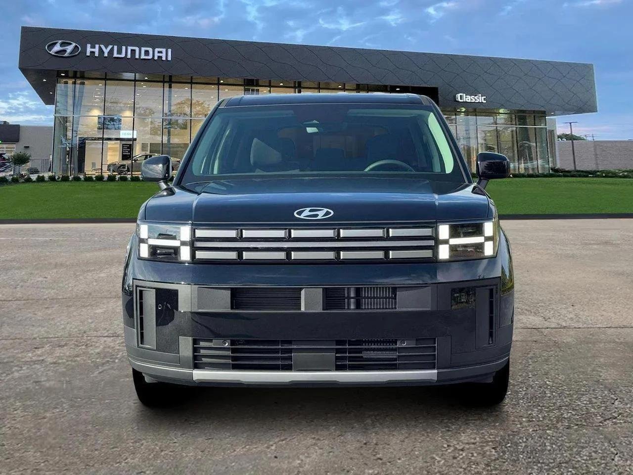 New 2026 Phantom Black Hyundai SE image 12