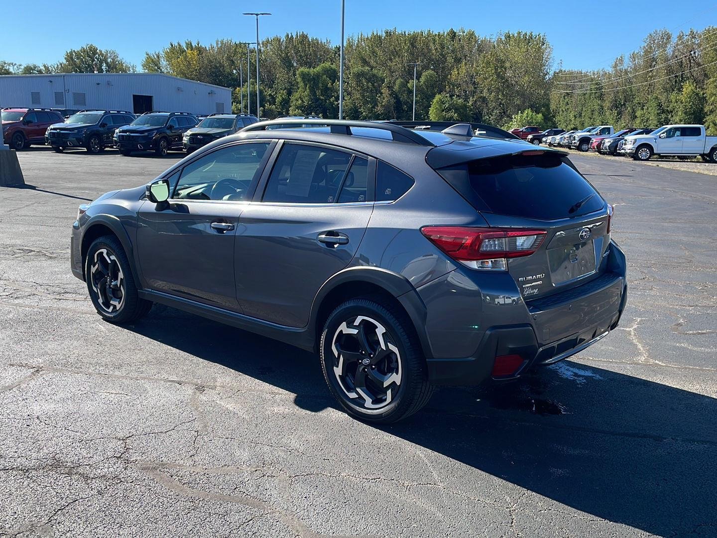 Used 2021 Magnetite Gray Metallic Subaru Limited image 3