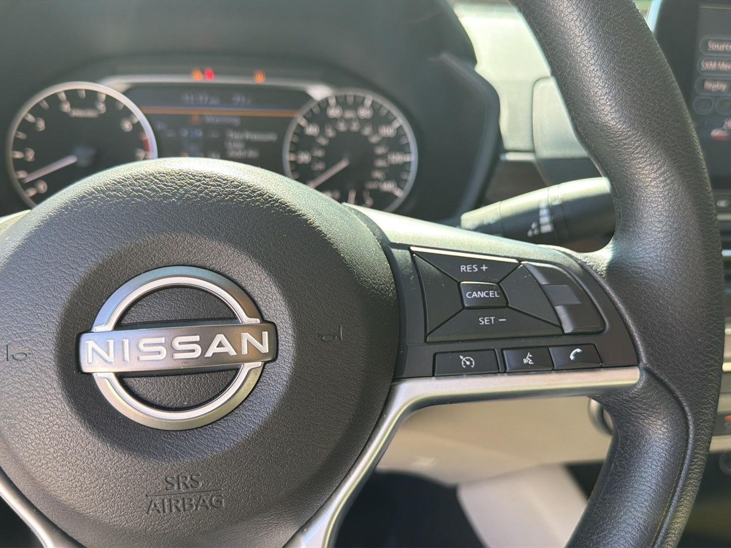 Used 2024 Pearl White Tricoat Nissan 2.5 SV image 22