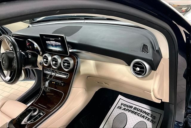 2017 Mercedes-Benz GLC GLC300 - Photo 23