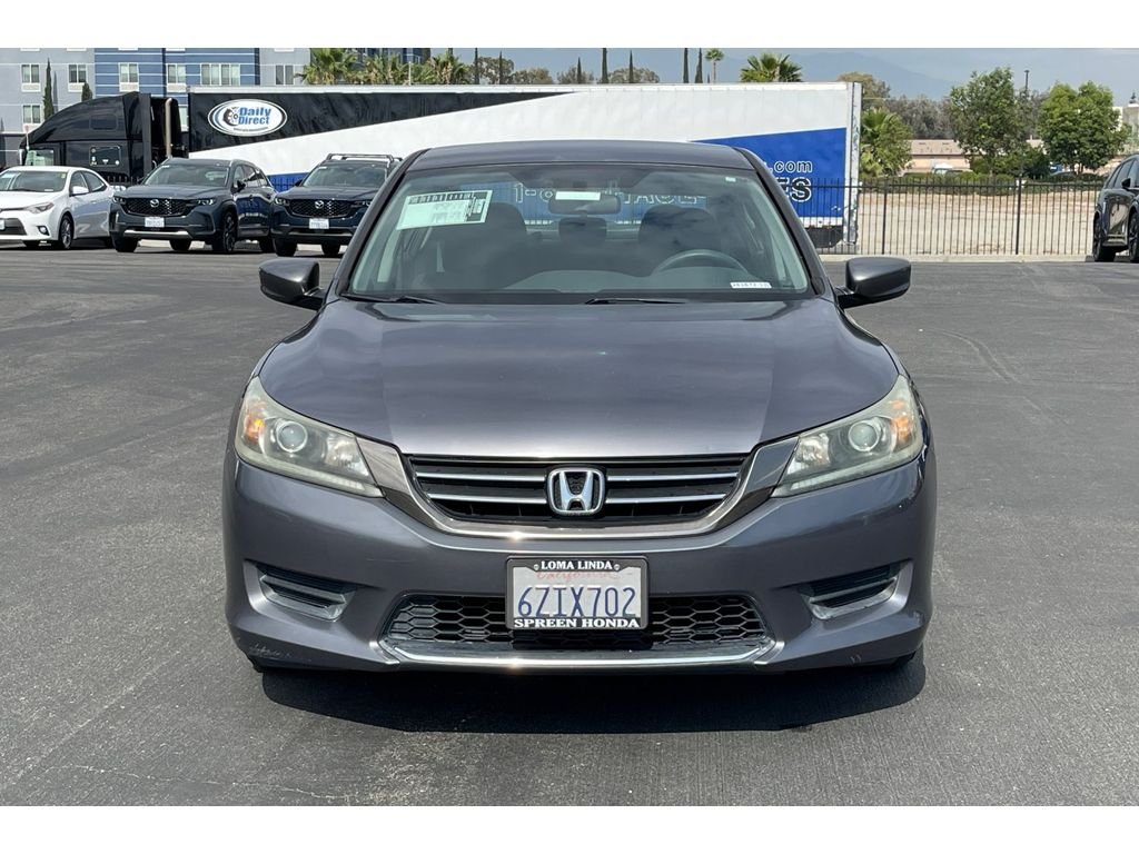 Used 2013 Modern Steel Metallic Honda LX image 9
