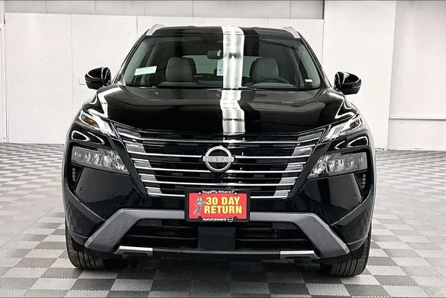 2025 Nissan Rogue SL - Photo 17