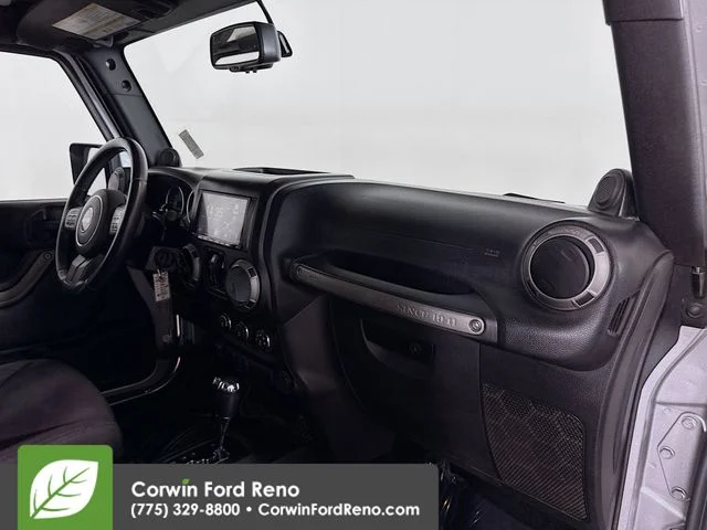 Used 2014 Billet Clearcoat Metallic Jeep Unlimited Sport image 25