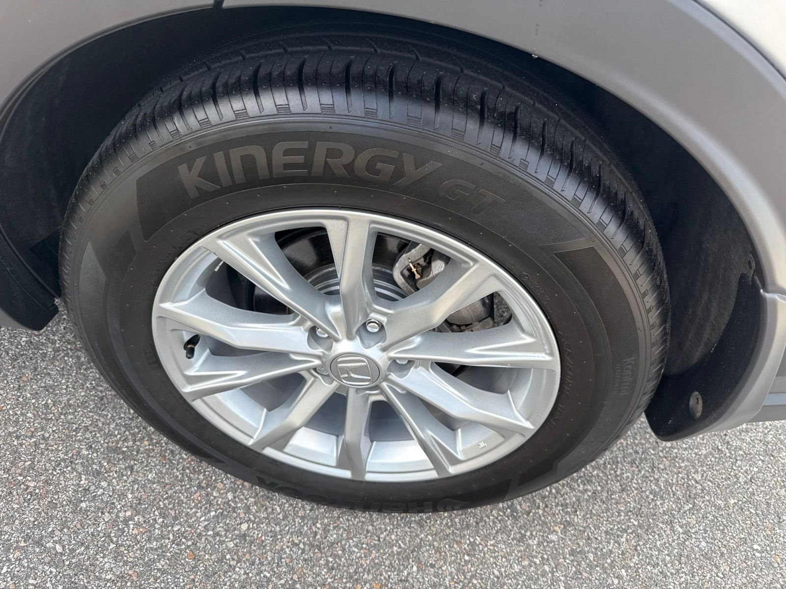 Used 2025 Silver Honda EX image 5