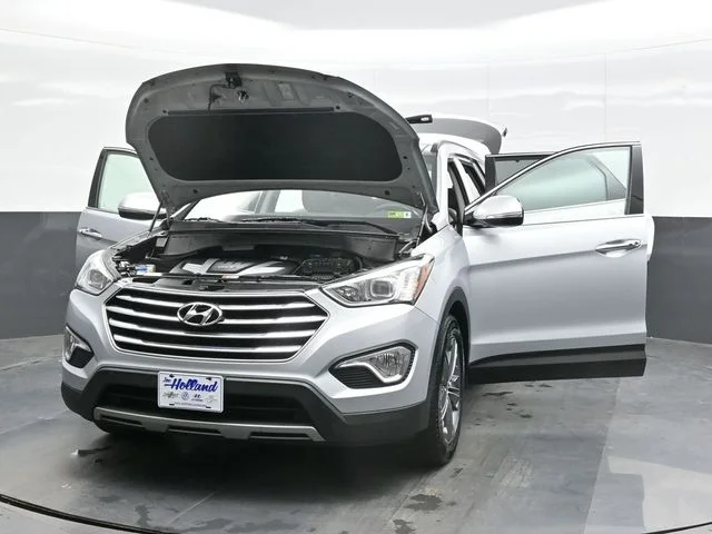 Used 2016 Silver Hyundai Limited image 30