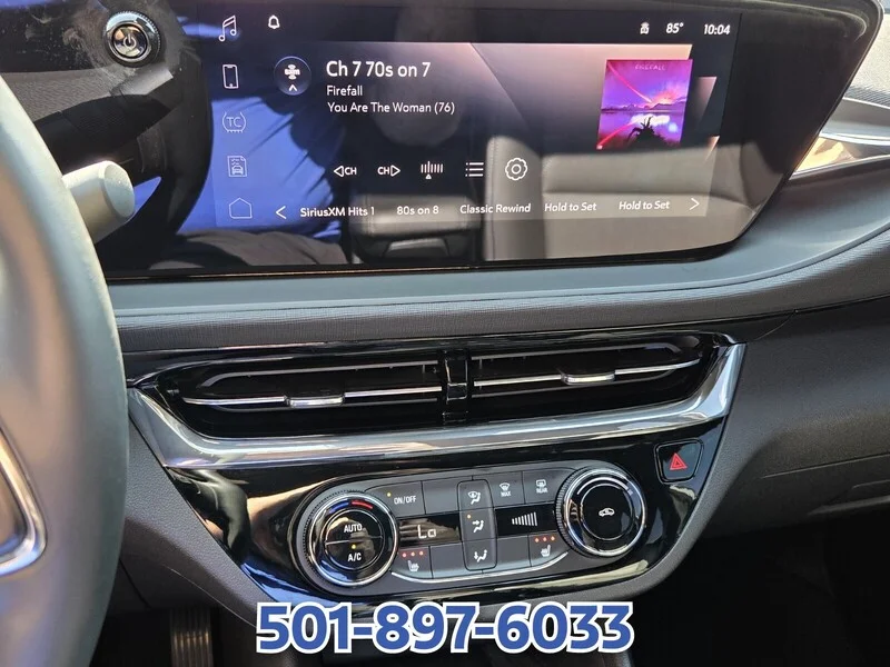 Used 2025 Summit White BUICK FWD 4DR SPORT TOURING image 18