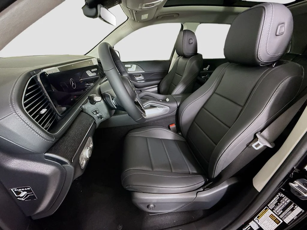 Certified Used 2026 Black Mercedes-Benz GLS 450 image 22