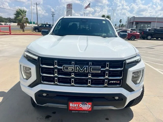 Used 2026 White GMC AT4 image 2
