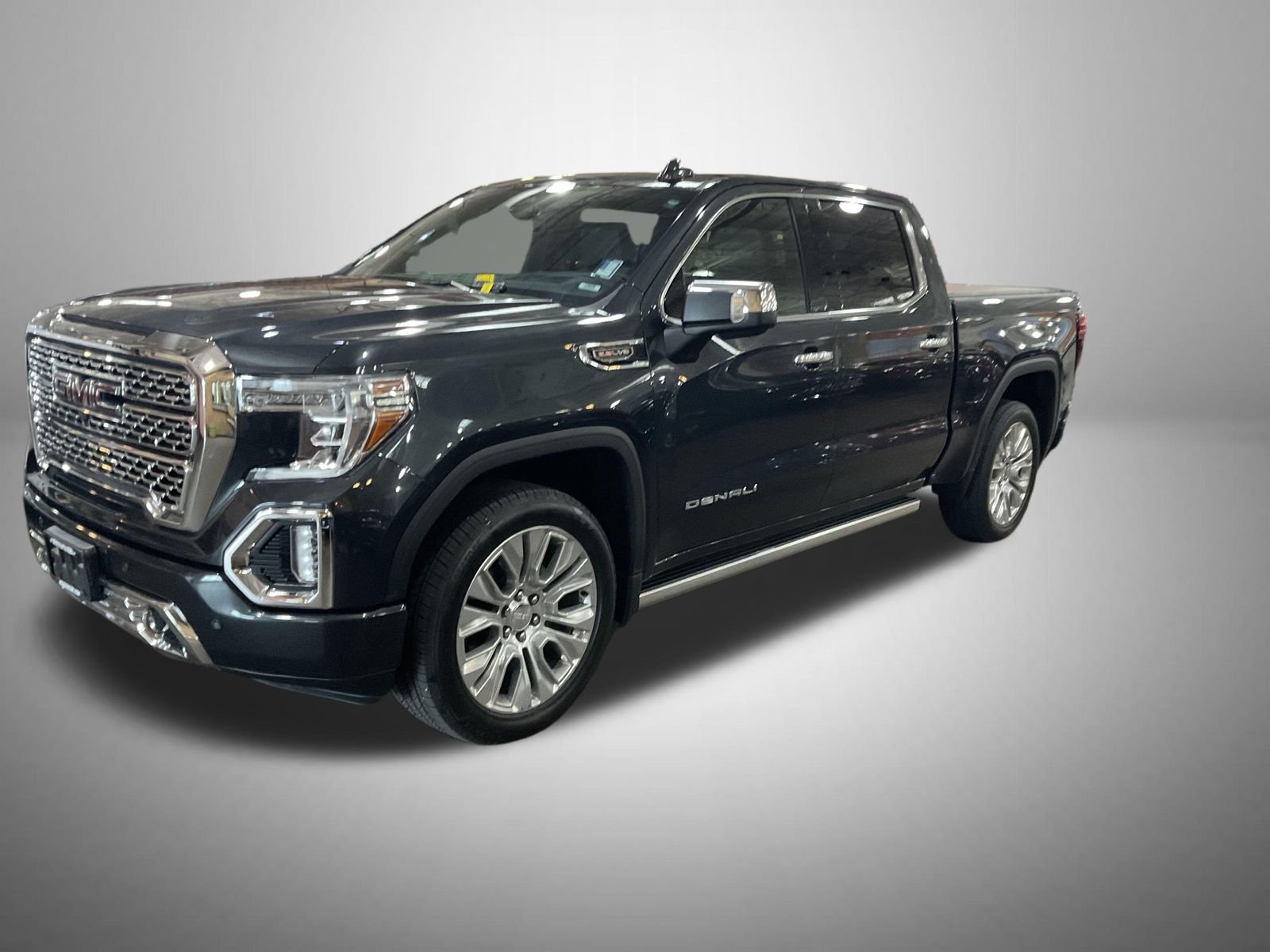 Used 2021 Green GMC Denali image 1
