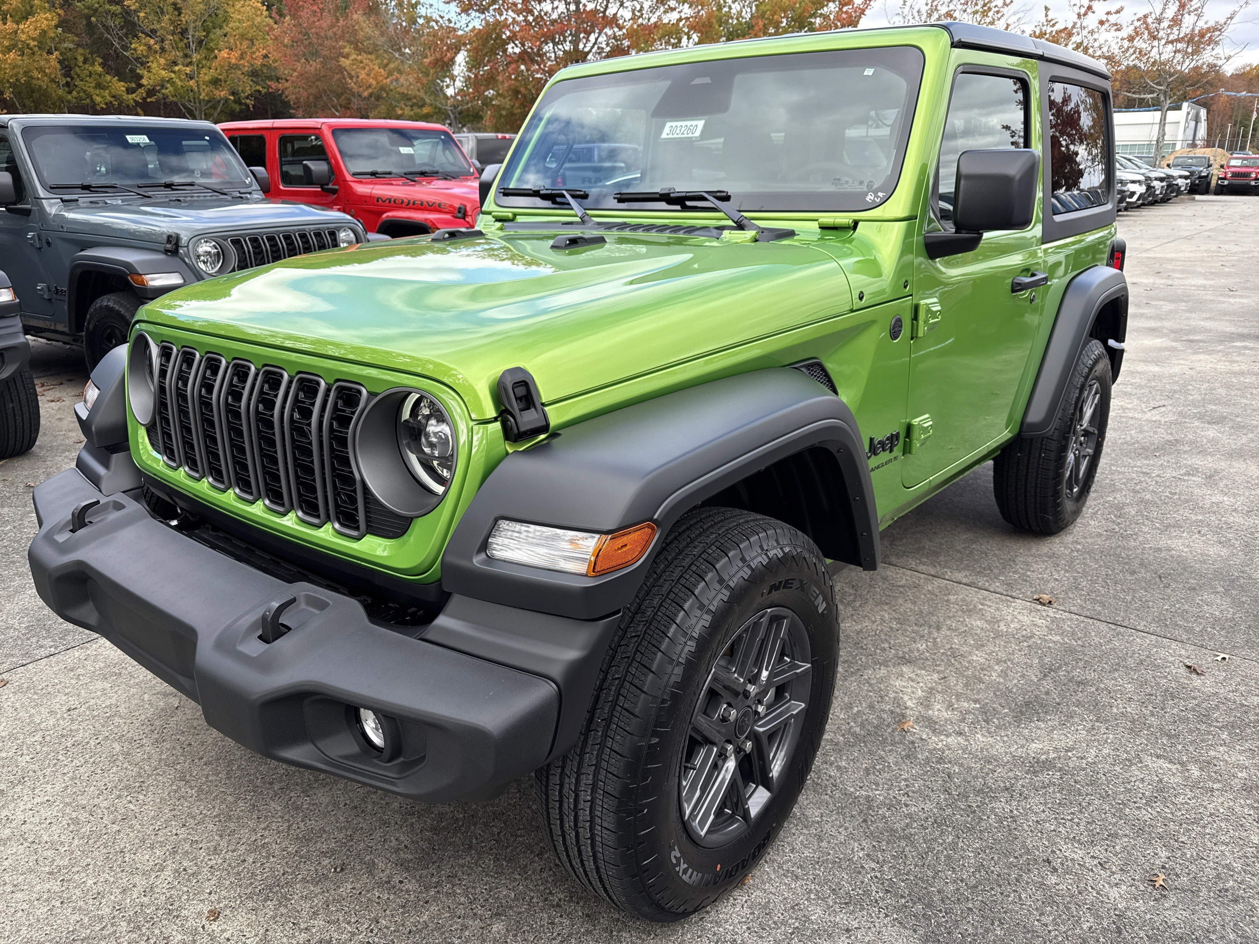 New 2026 Mojito Clearcoat Jeep Sport S image 3