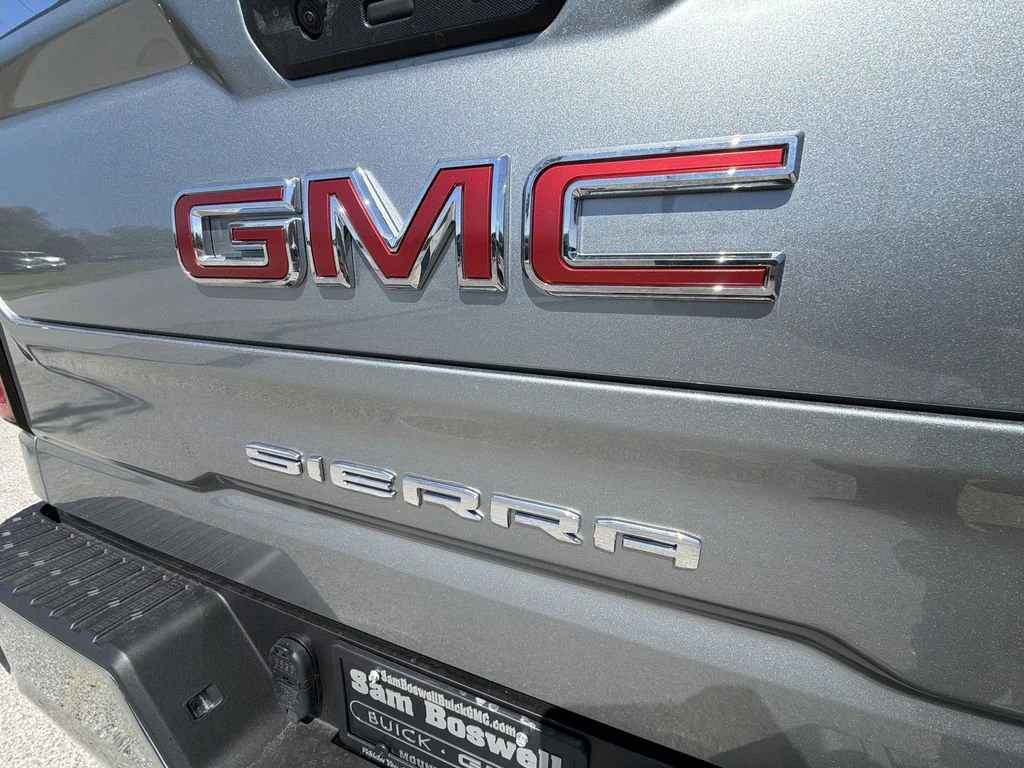 2026 GMC Sierra 1500 SLT - Photo 36