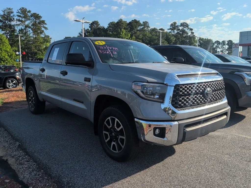2021 Toyota Tundra SR5 5.7L 4WD Crew Max Short Bed's photo