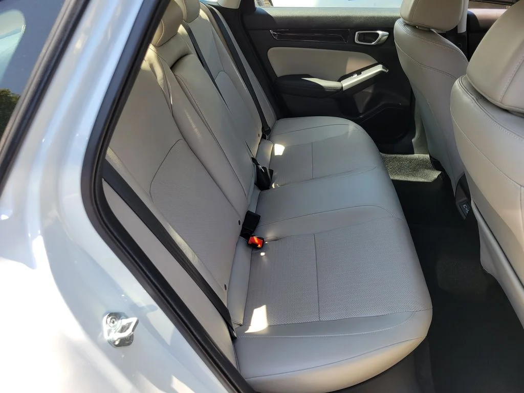 Used 2024 White Honda Touring image 20