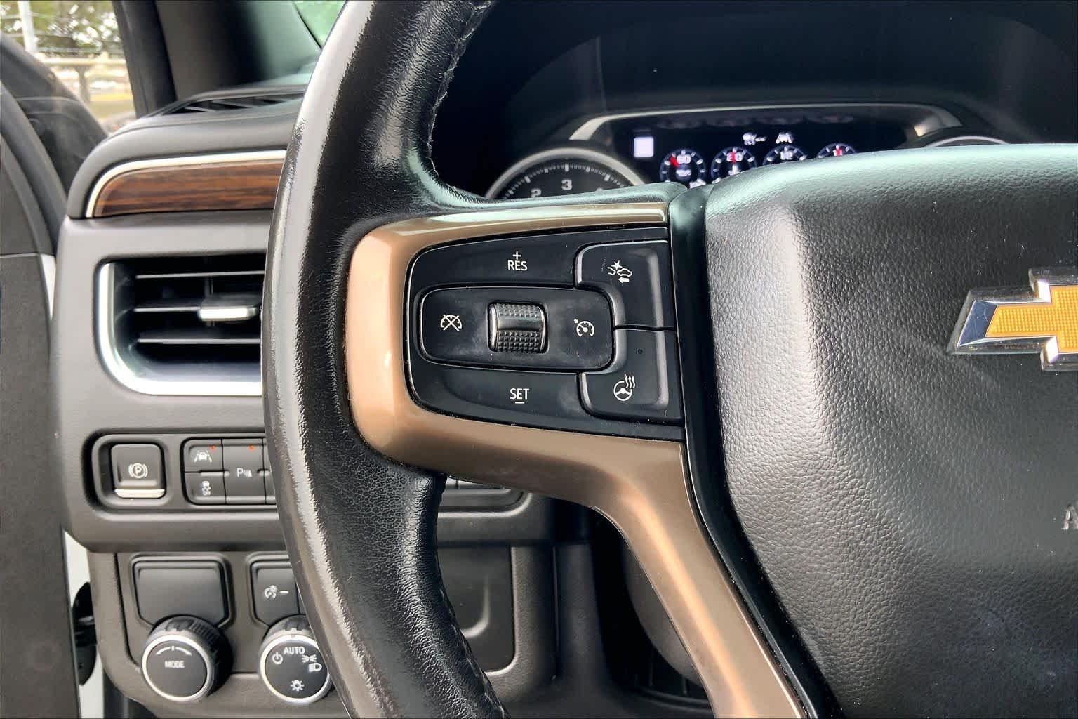 Used 2021 Summit White Chevrolet High Country image 23