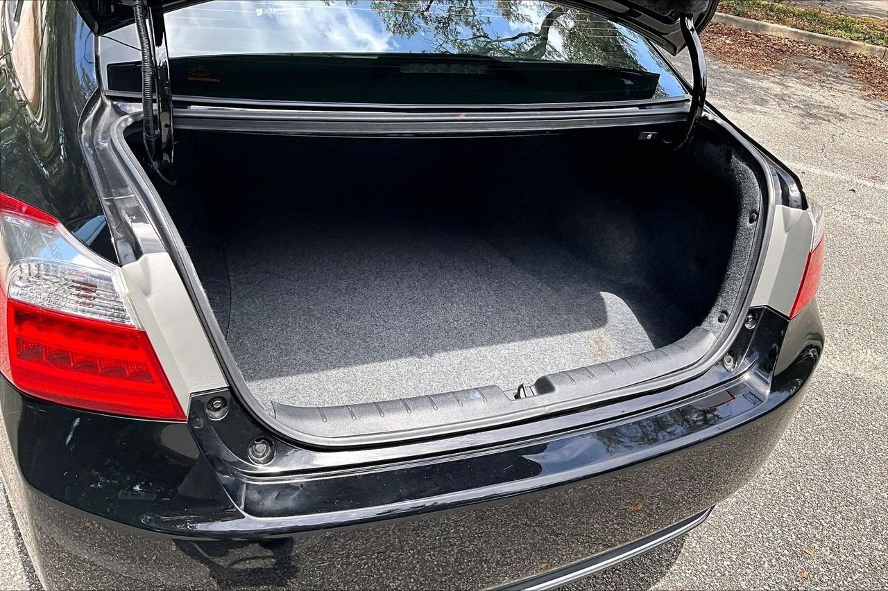 Used 2014  Honda EX-L image 37