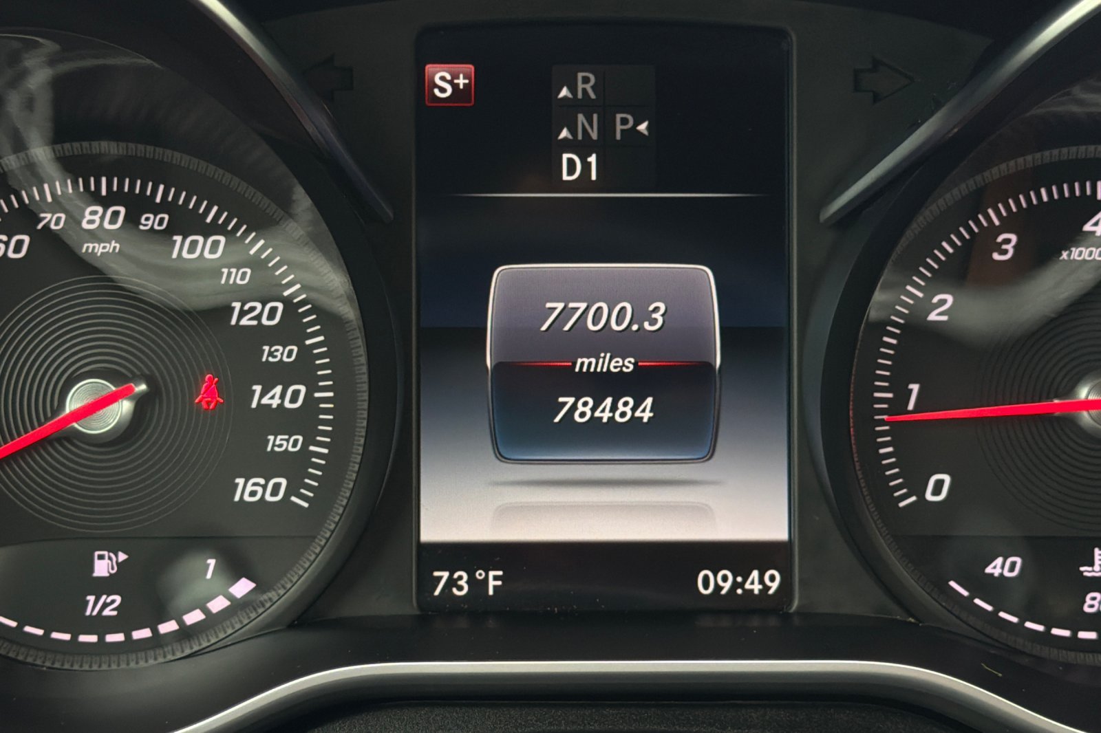 Used 2017  Mercedes-Benz C 300 image 37
