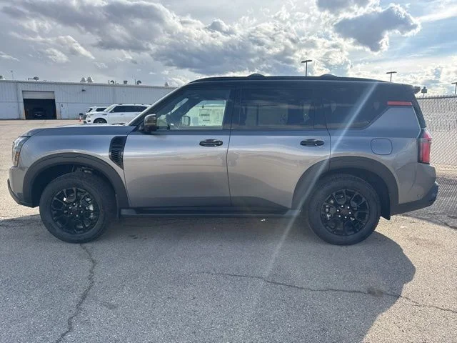 2026 Nissan Armada PRO-4X - Photo 6