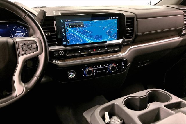 Used 2023 Black Chevrolet LT image 7