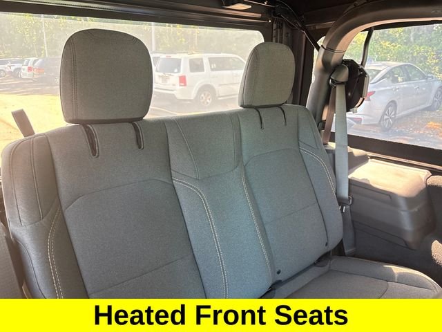 Used 2024 Black Jeep Sport S image 31