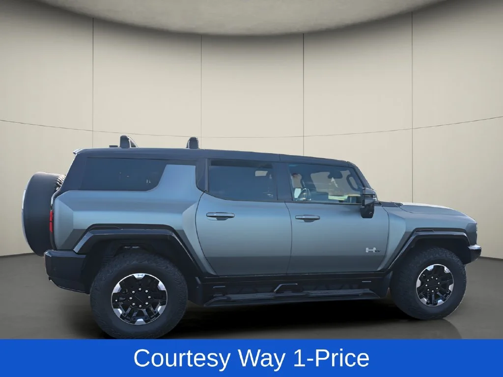 Used 2024 Green GMC 3X image 11