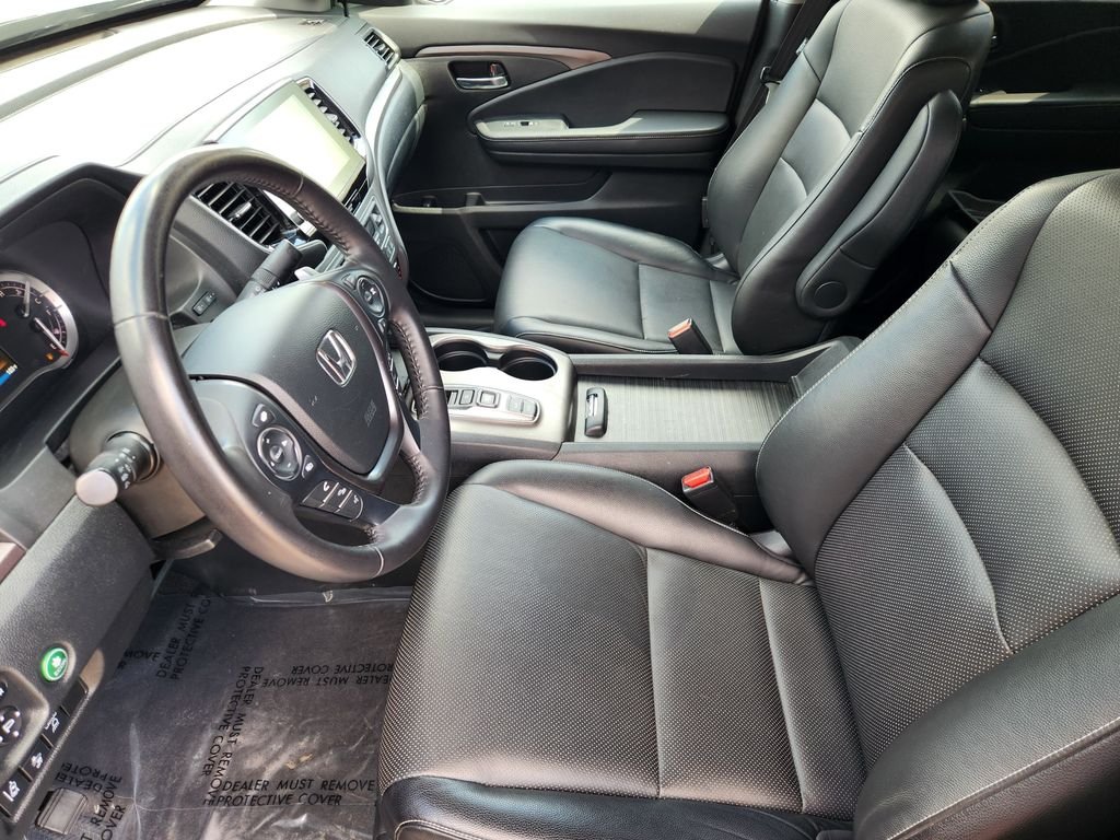 Used 2023  Honda RTL image 13