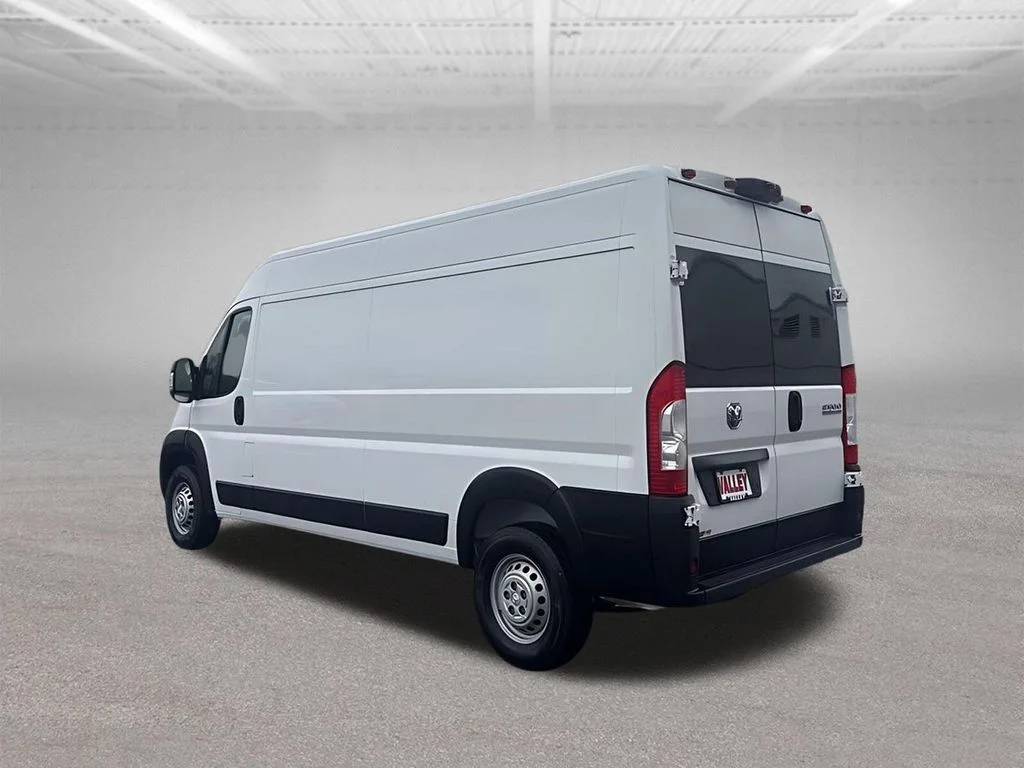 Used 2024 White Ram High Roof image 5