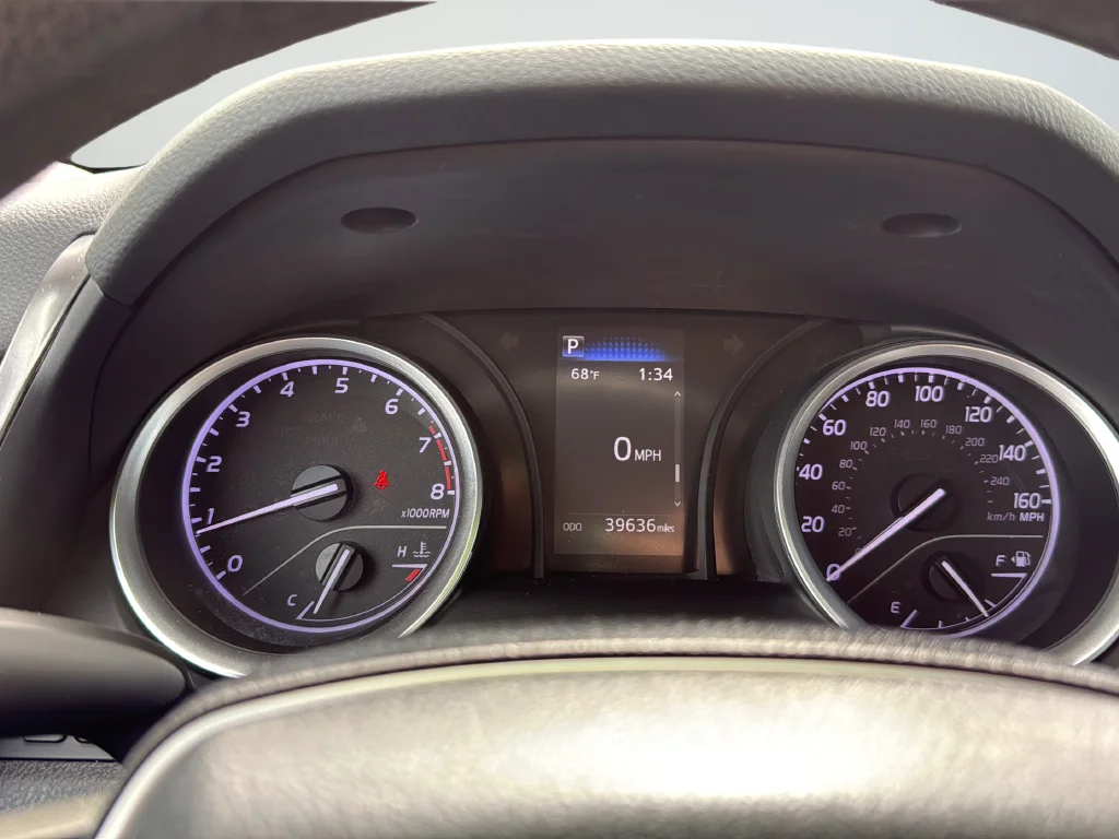 Used 2021 Gray Toyota LE image 21