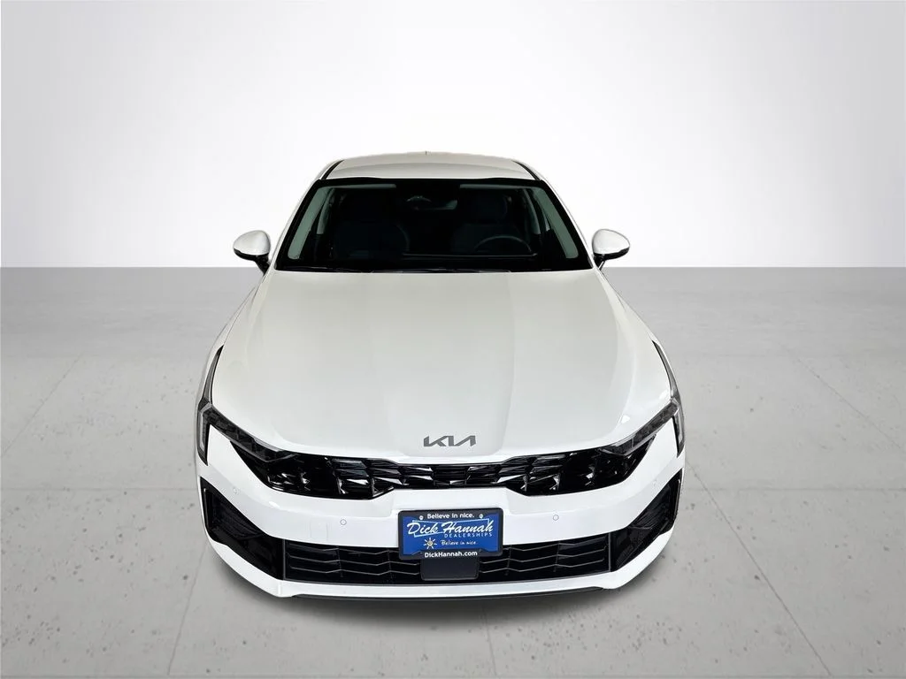 New 2026 Snow White Pearl Kia LXS FWD image 3