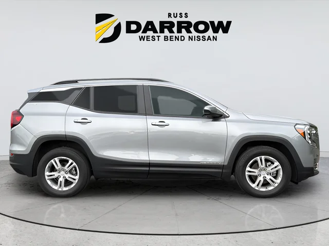 Used 2023 Silver GMC SLE image 6