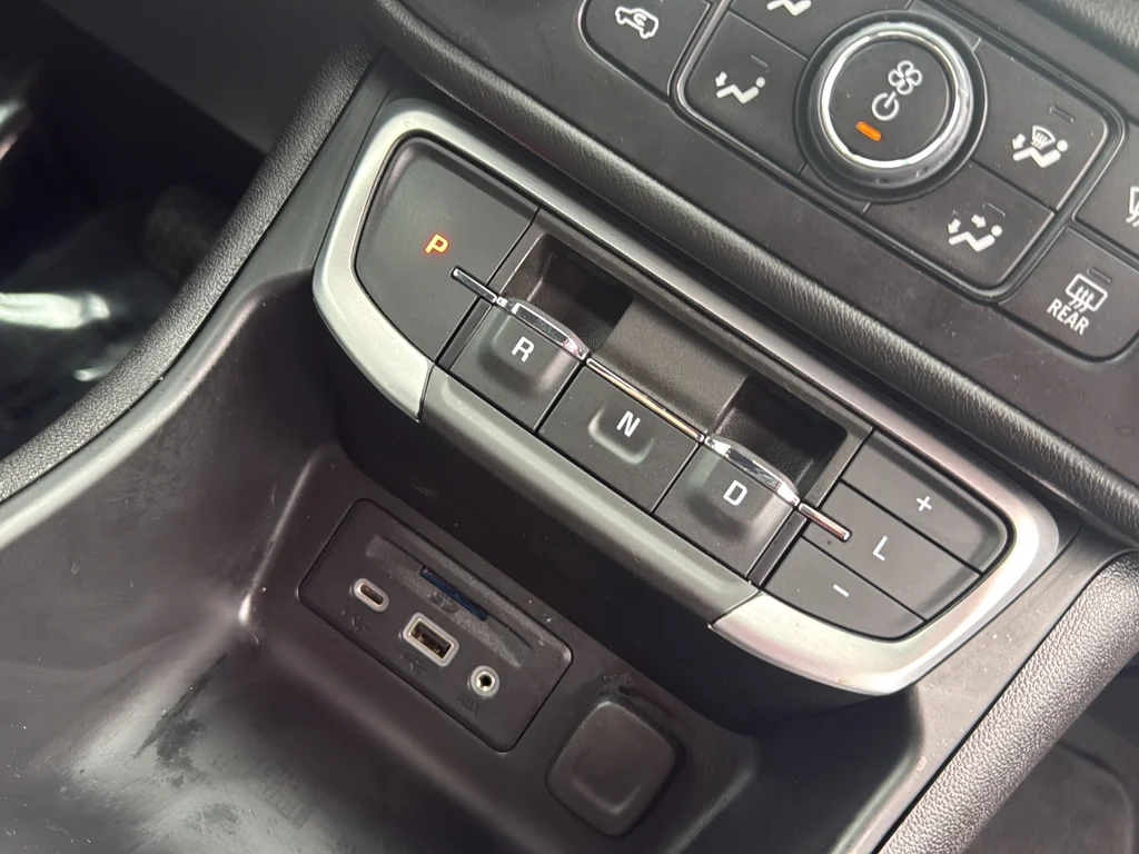 Used 2023 Red GMC SLE image 33