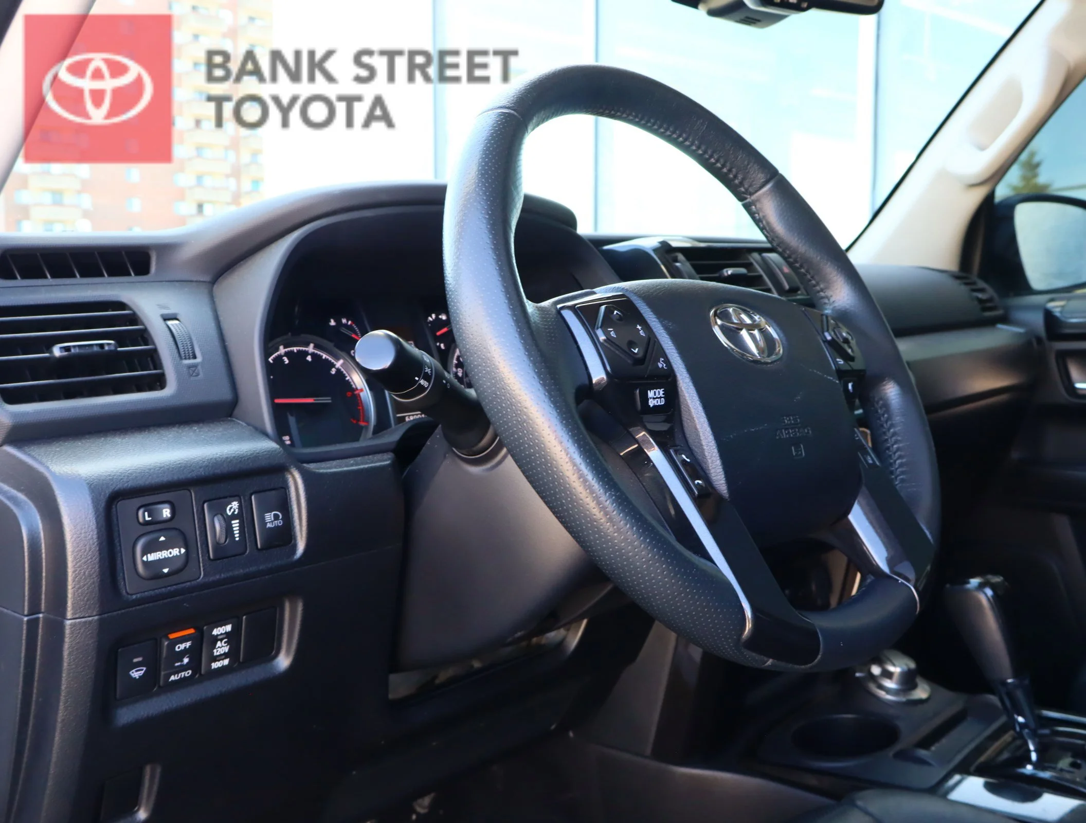 Used 2021 0070 Blizzard Pearl Toyota BASE image 18