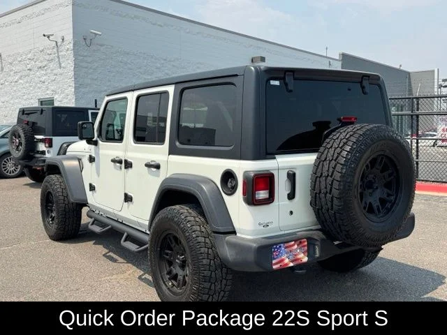 Used 2020 Silver Jeep Unlimited Sport S image 3